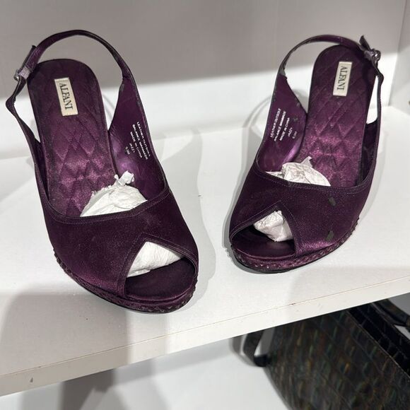 Elegant Purple Women's Heels - Picture 4 of 4